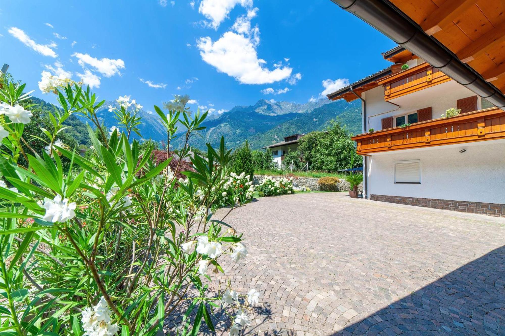 Appartementhaus Tratter Lagundo Dış mekan fotoğraf